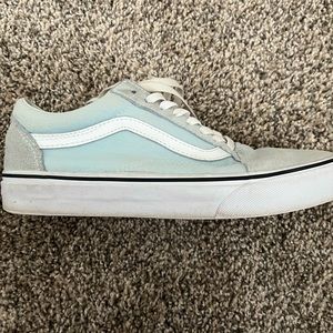 Vans Old Skool Blue and White Low Top